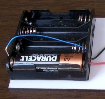 1.5 Volts jumper wire connection 1.5 Volts jumper wire connection